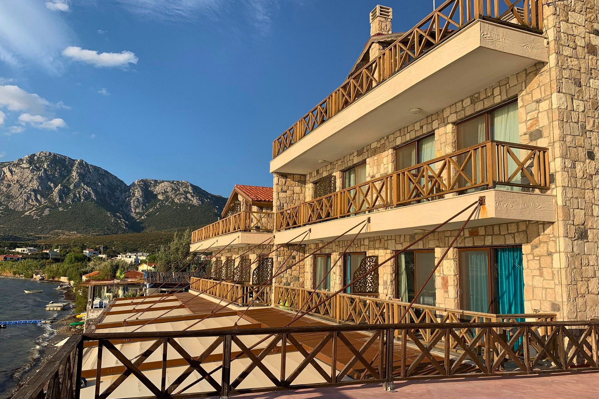 mekan rehberi karaburun otelleri tasada-otel